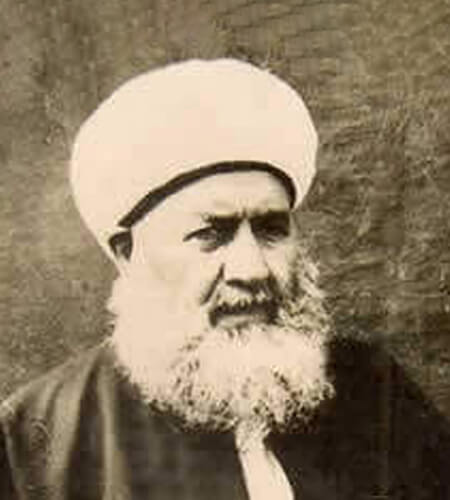 Ali Haydar Efendi Hazretleri’nin sarıklı ve cübbeli portresi